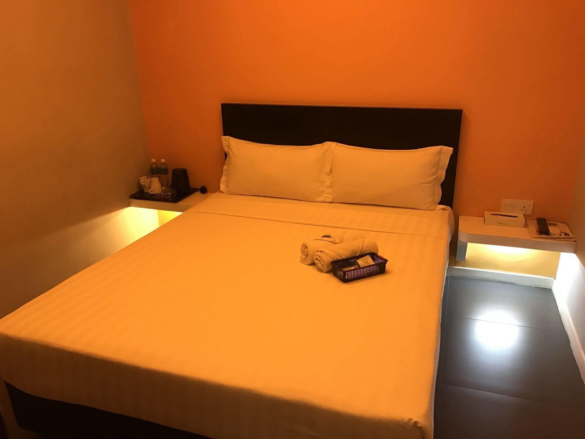 Oyo 902 Rooms Boutique Hotel Johor Bahru Zewnętrze zdjęcie